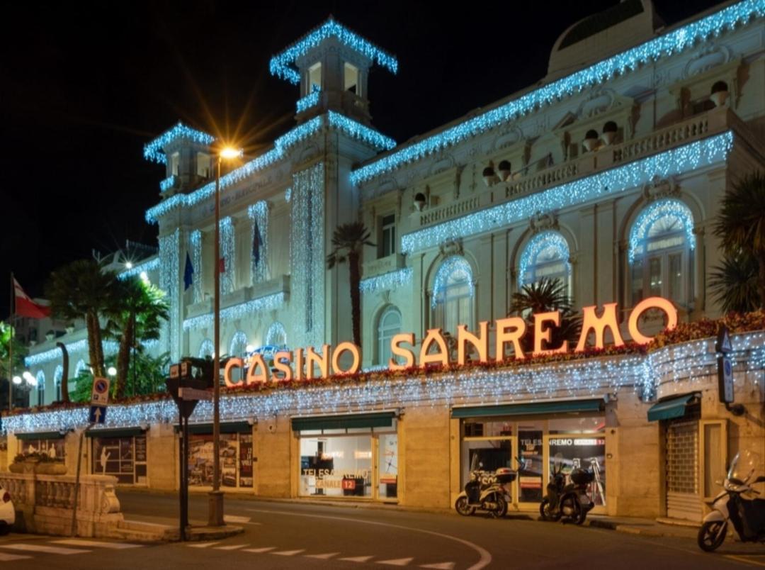 Casa Sanremo Tiziano Parking Gratis Spiaggia 15 Minuti A Piedi Exteriér fotografie